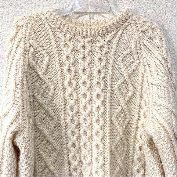 Wool Sweater Genuine Hand Made (L) - Picture 2 of 13